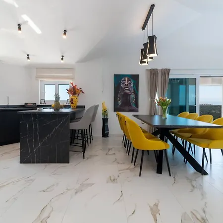 Luminous Infinity With Pool And Gym - Six Bedroom With Pool Villa Rogoznica (Sibenik-Knin)
